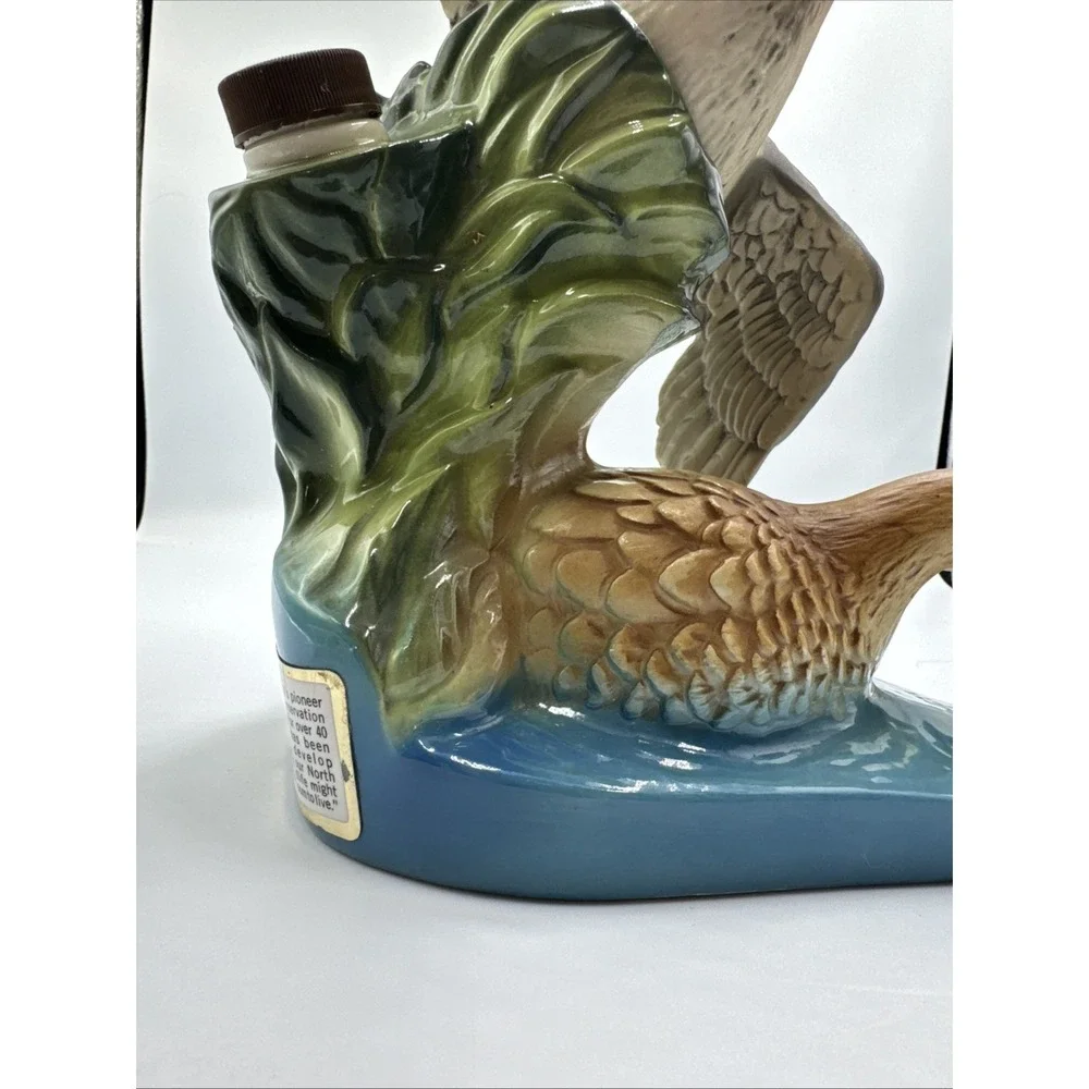 Ducks Unlimited Jim Beam Decanter 1981 Empty Green‎ Winged & Teal Base